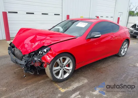 2010 Hyundai Genesis Coupe 3.8 Grand Touring z USA, uszkodzony, nr VIN KMHHU6KH8AU014506